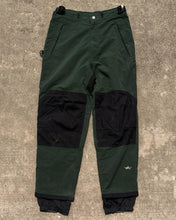 Load image into Gallery viewer, Vintage 90&#39;s Green-Black Panel Insulated Snow Pants
